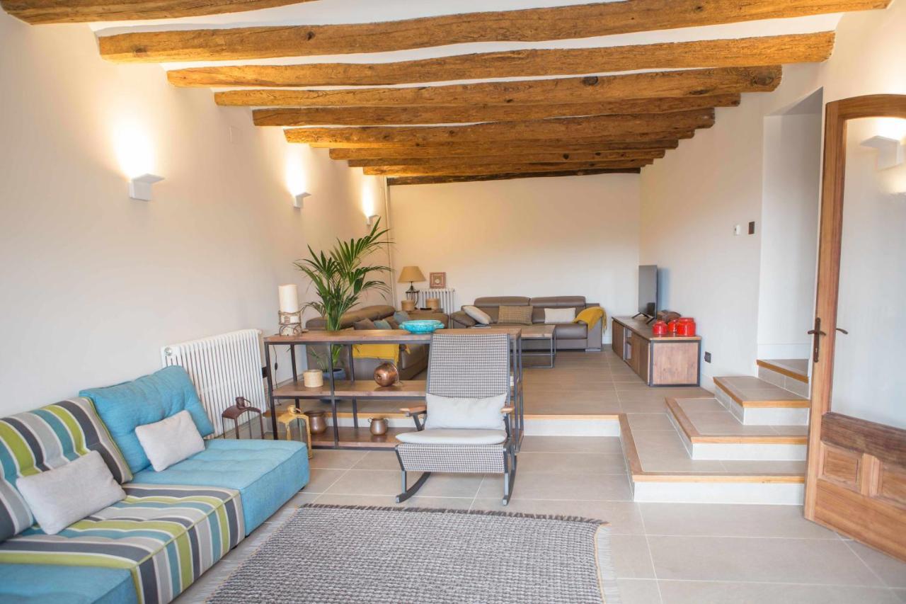 El Pla de Manlleu Casa Rural Masia Les Apieres מראה חיצוני תמונה